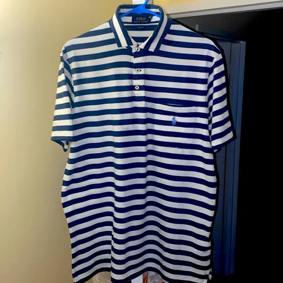 Preowned mens Ralph Lauren polo shirt size medium - Picture 1 of 4